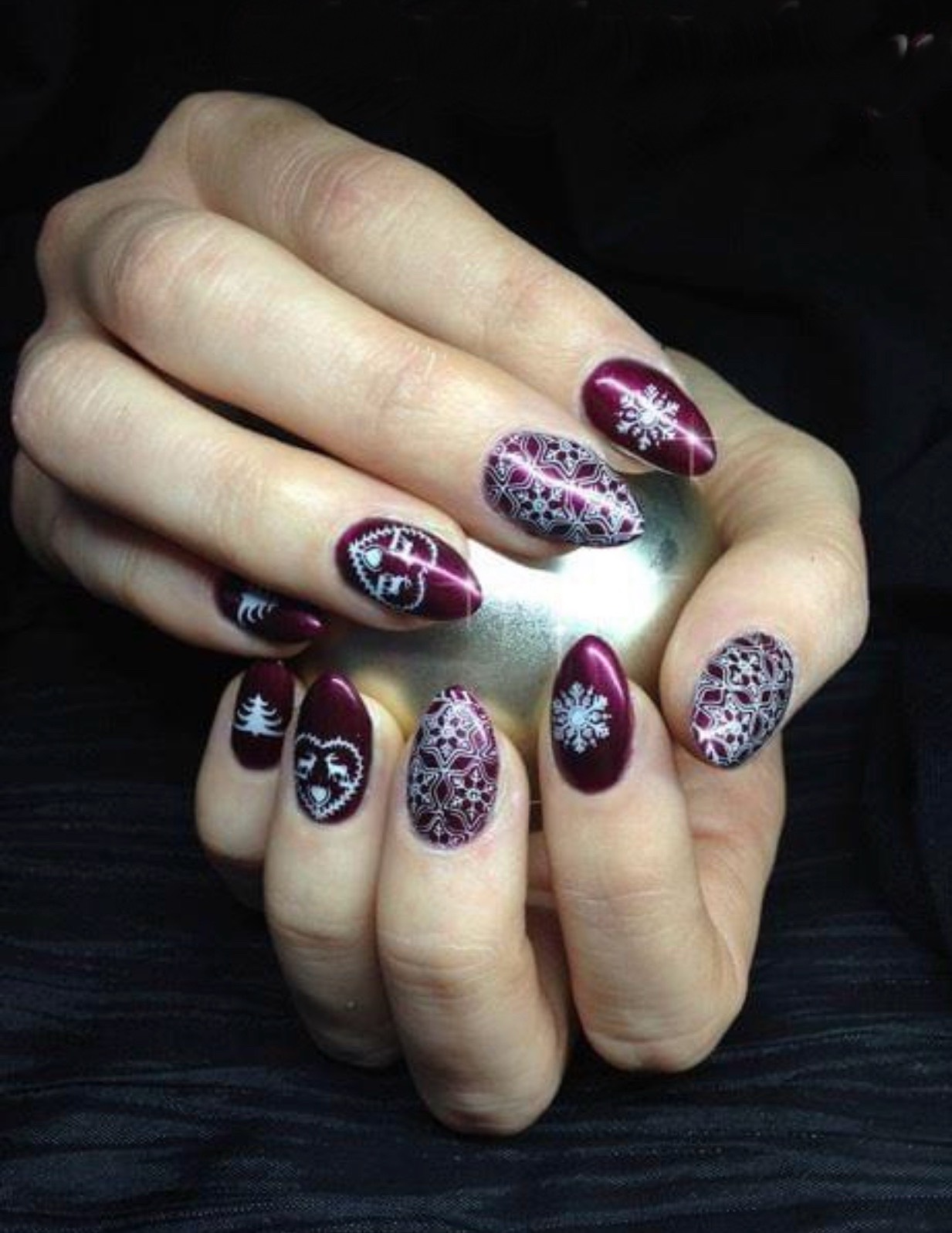 Classic Maroon and white stamping
